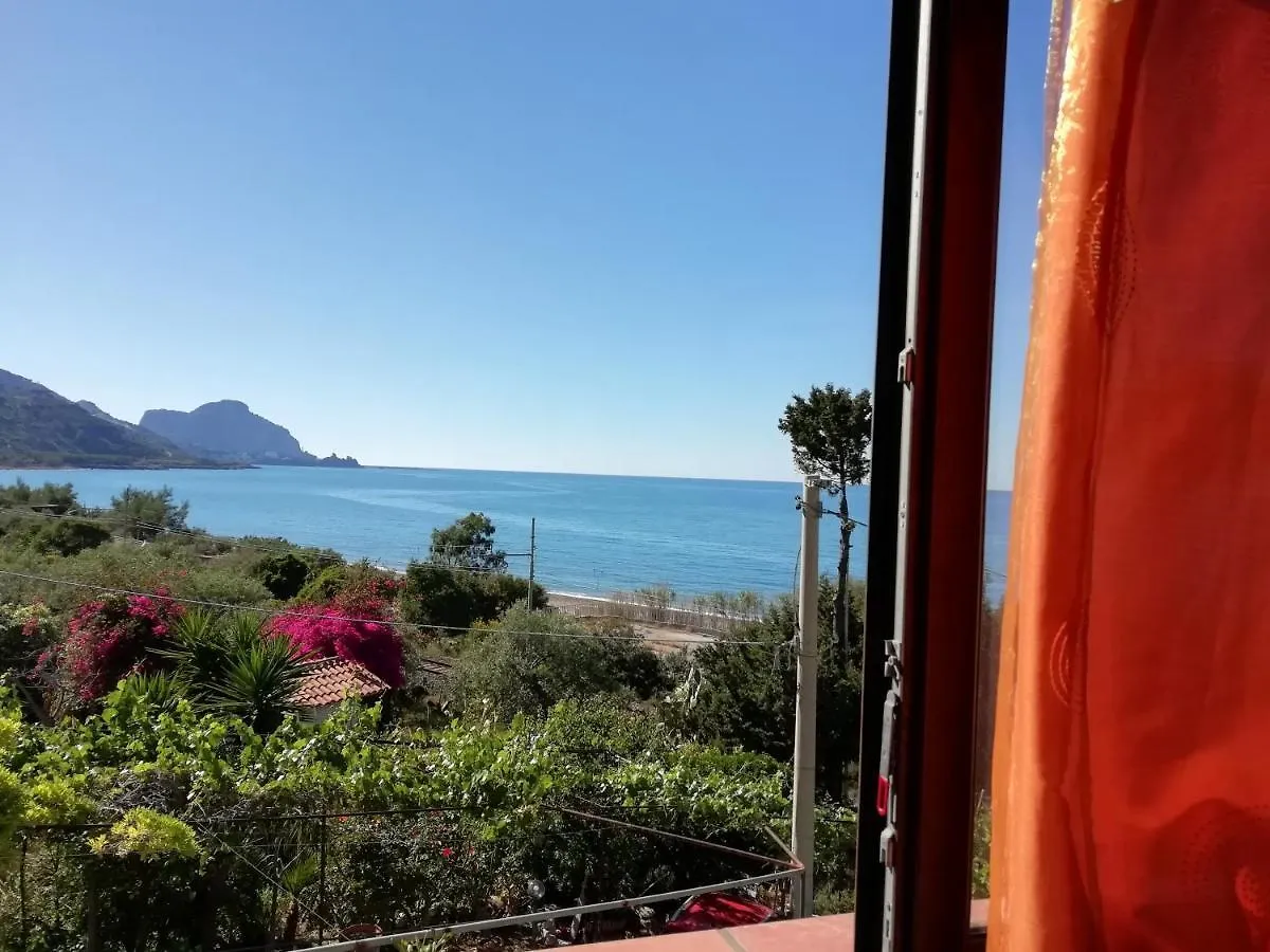 Casa Plaja Degli Uccelli Apartment Cefalu