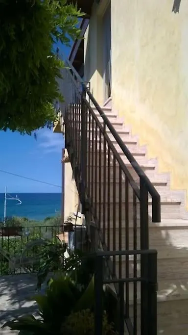 Casa Plaja Degli Uccelli Apartment Cefalu